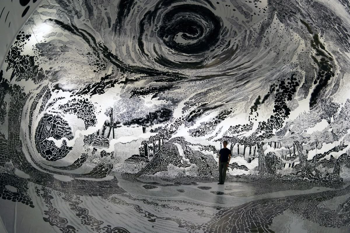 Black and white vortex room