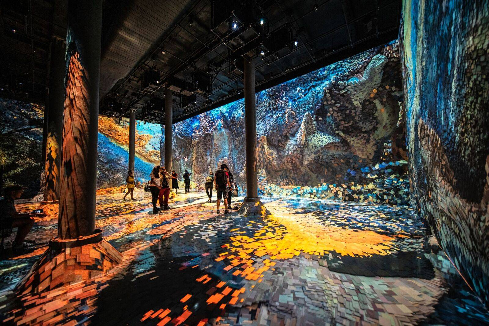 Colorful immersive room